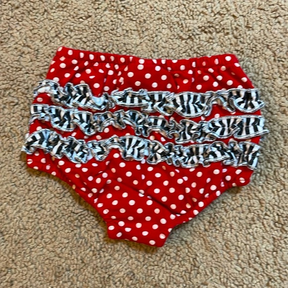 Adorable Disney Parks Baby Girl Minnie Mouse dress, 6 mo., very gently used. - Picture 7 of 8